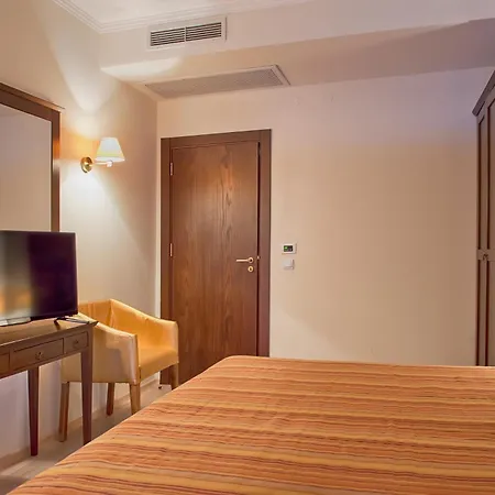 Royal Apartman *