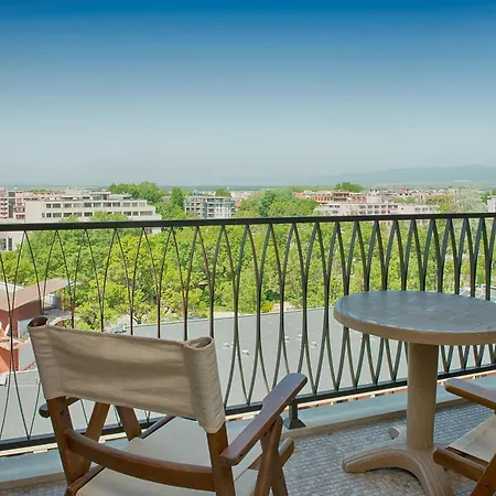 Apartamento Royal