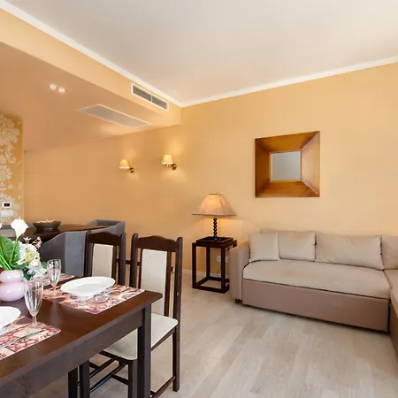 Apartamento Royal