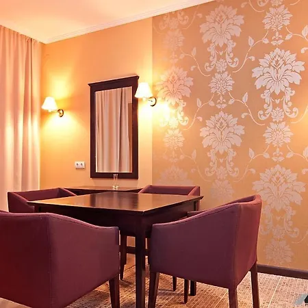 Apartment Royal Beach Apartments *