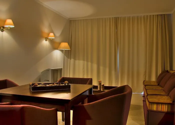 Royal Beach Apartments Apartment