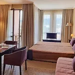 Royal Napospart